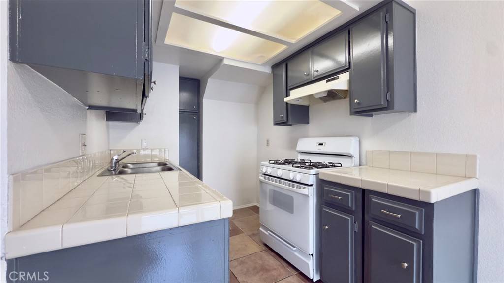 North Hills, CA 91343,9047 Langdon AVE #28