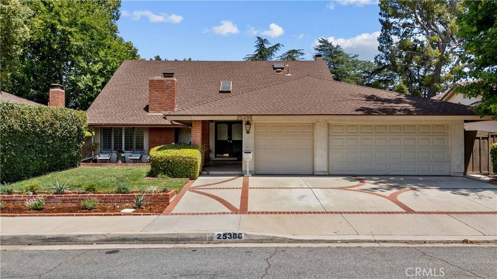 Valencia, CA 91355,25386 Avenida Cappela