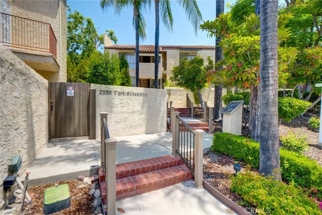 Calabasas, CA 91302,23391 Park Sorrento #62