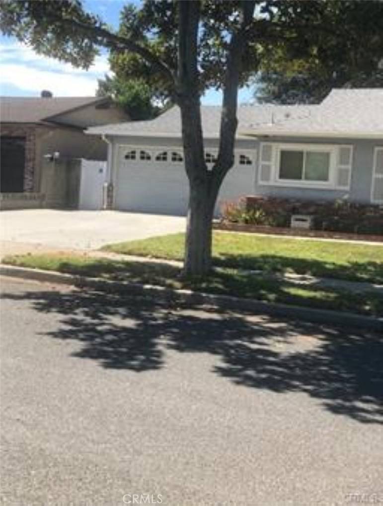 Simi Valley, CA 93063,4608 Beaumont ST