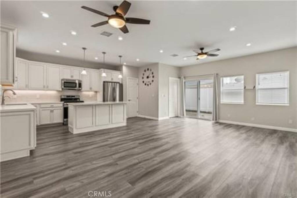 Granada Hills, CA 91344,17165 Rinaldi ST