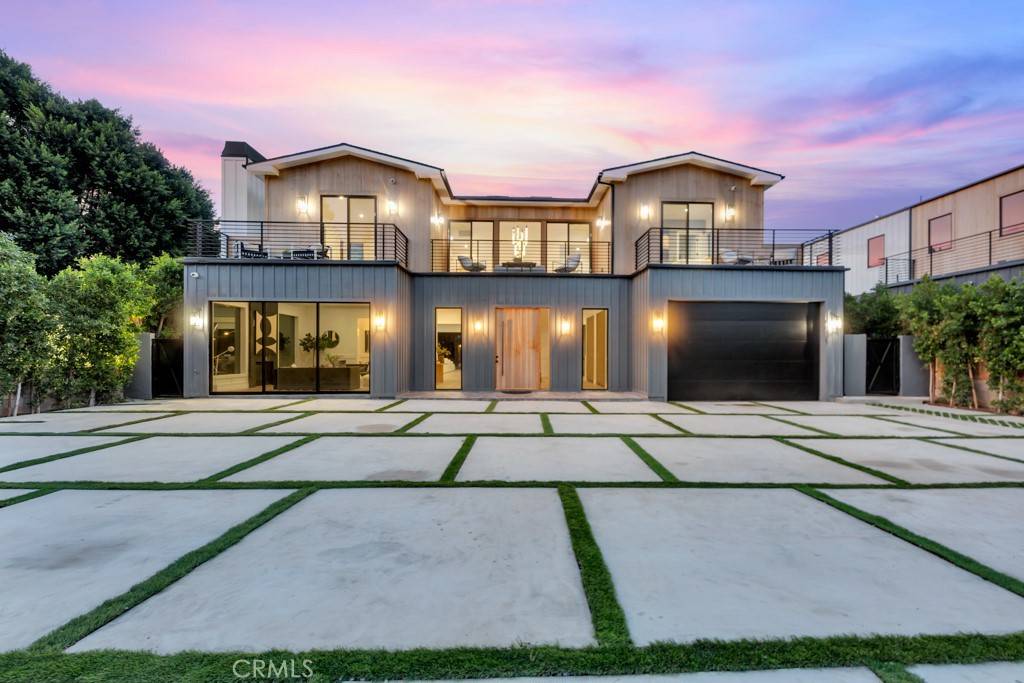 Valley Village, CA 91607,11835 Kling ST