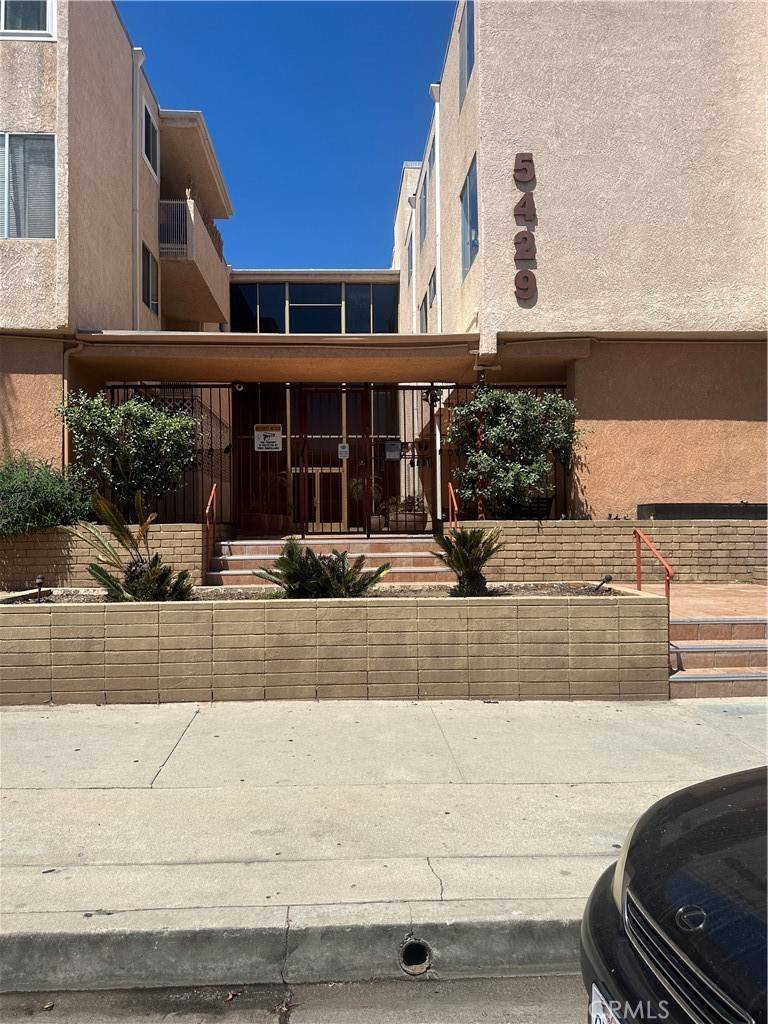 Encino, CA 91316,5429 Newcastle AVE #206