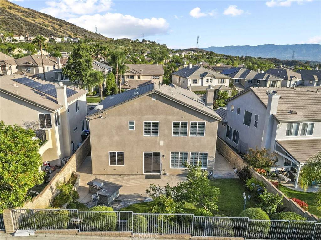 Saugus, CA 91390,29243 Discovery Ridge DR