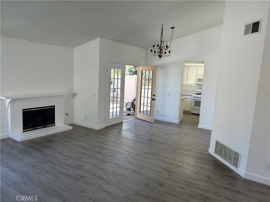 Newhall, CA 91321,26226 Rainbow Glen DR