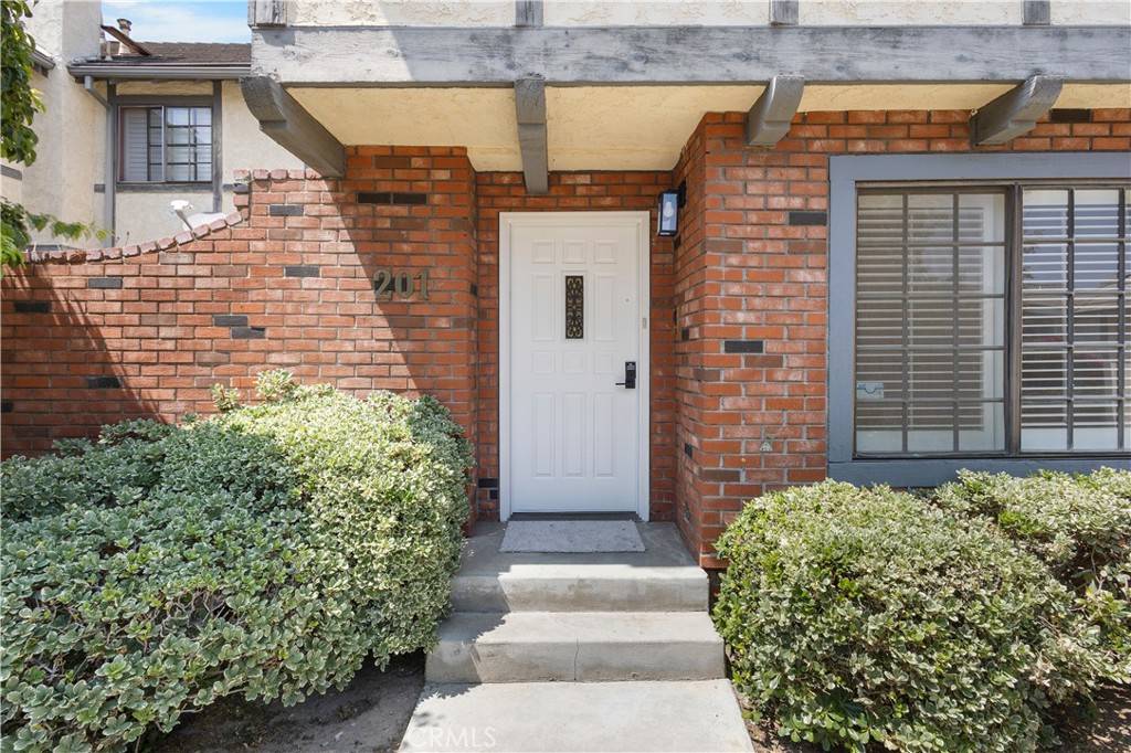 Winnetka, CA 91306,8211 Winnetka AVE #201