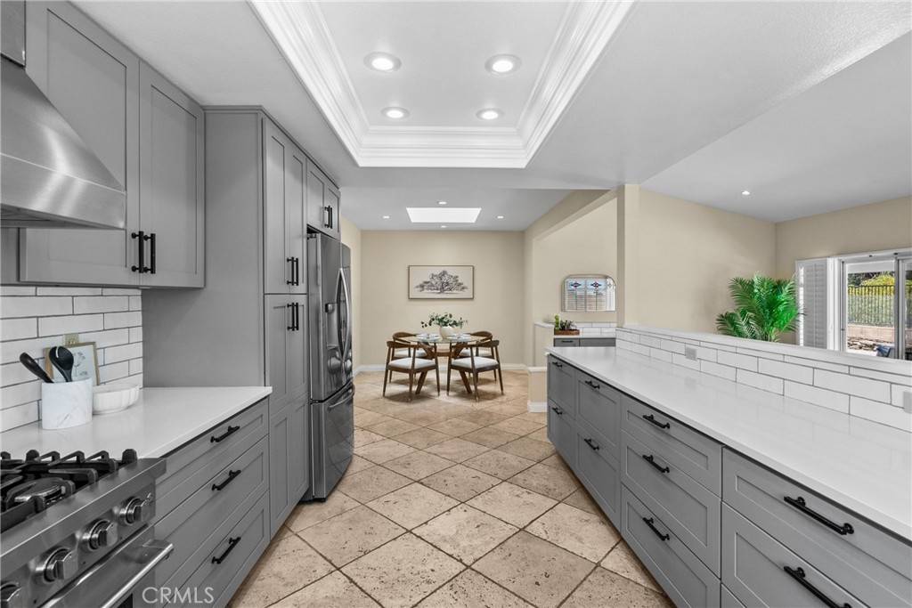 Moorpark, CA 93021,3891 Hunters Grove CT