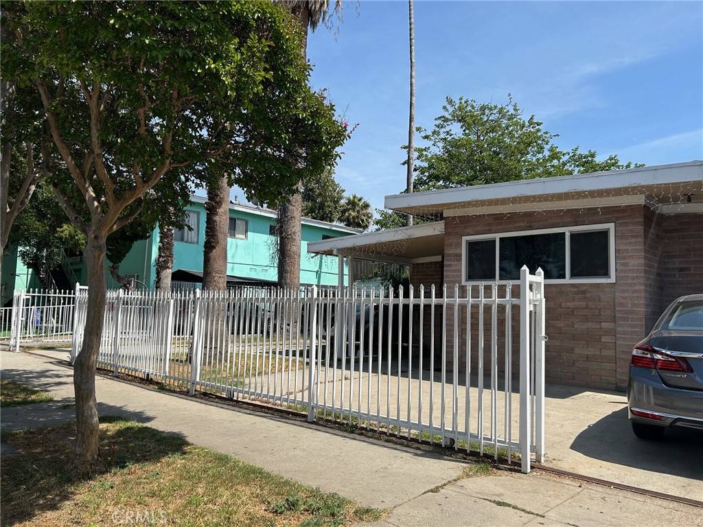 Van Nuys, CA 91411,14914 Sylvan ST