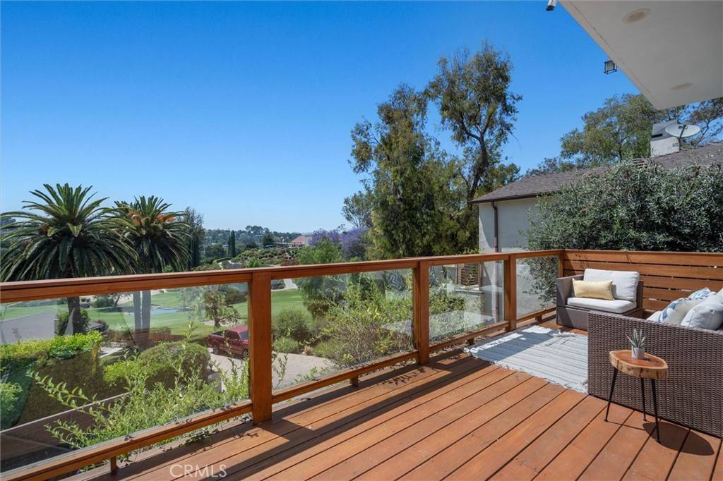 Woodland Hills, CA 91364,4698 Morro DR