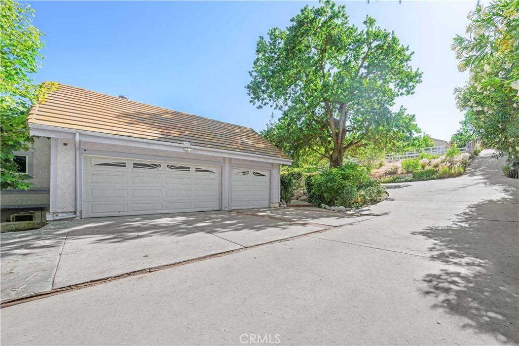 Agoura Hills, CA 91301,5920 Colodny DR