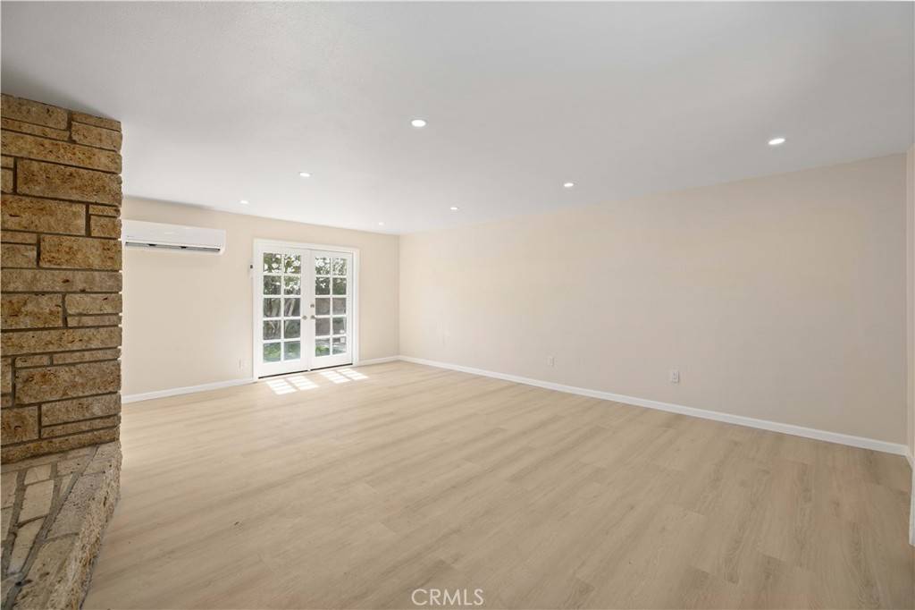 Lancaster, CA 93534,45038 17th ST W