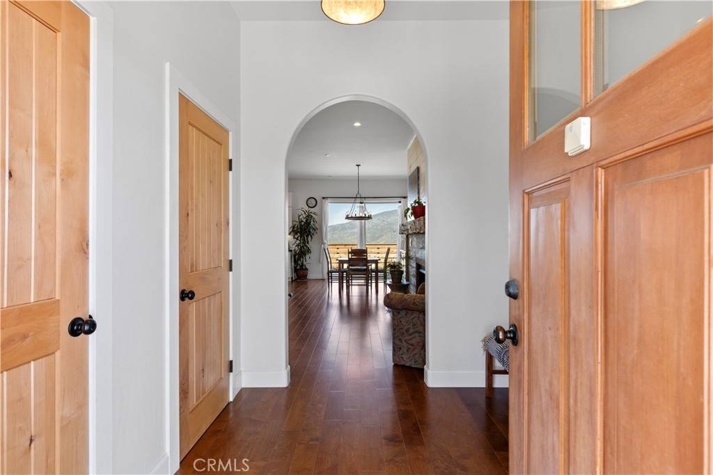 Tehachapi, CA 93561,26501 Skyline DR