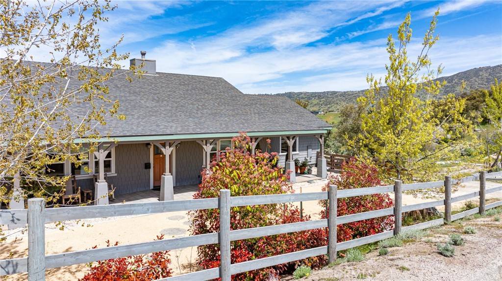 Tehachapi, CA 93561,26501 Skyline DR