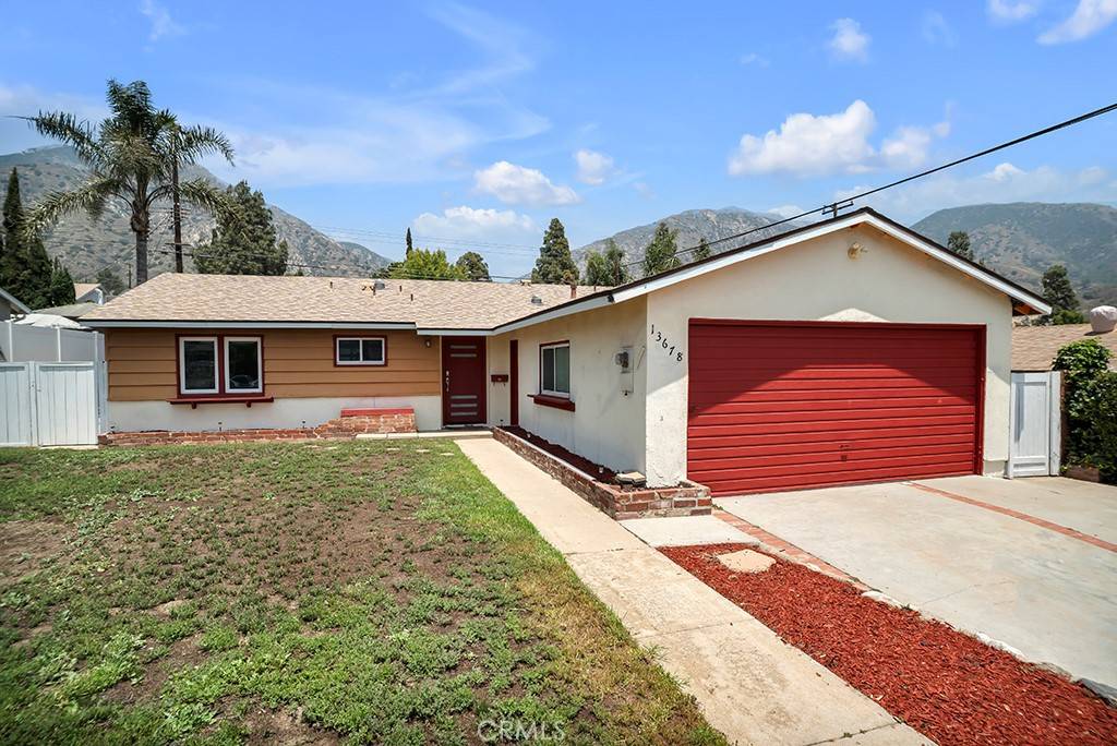 Sylmar, CA 91342,13678 Marchant AVE