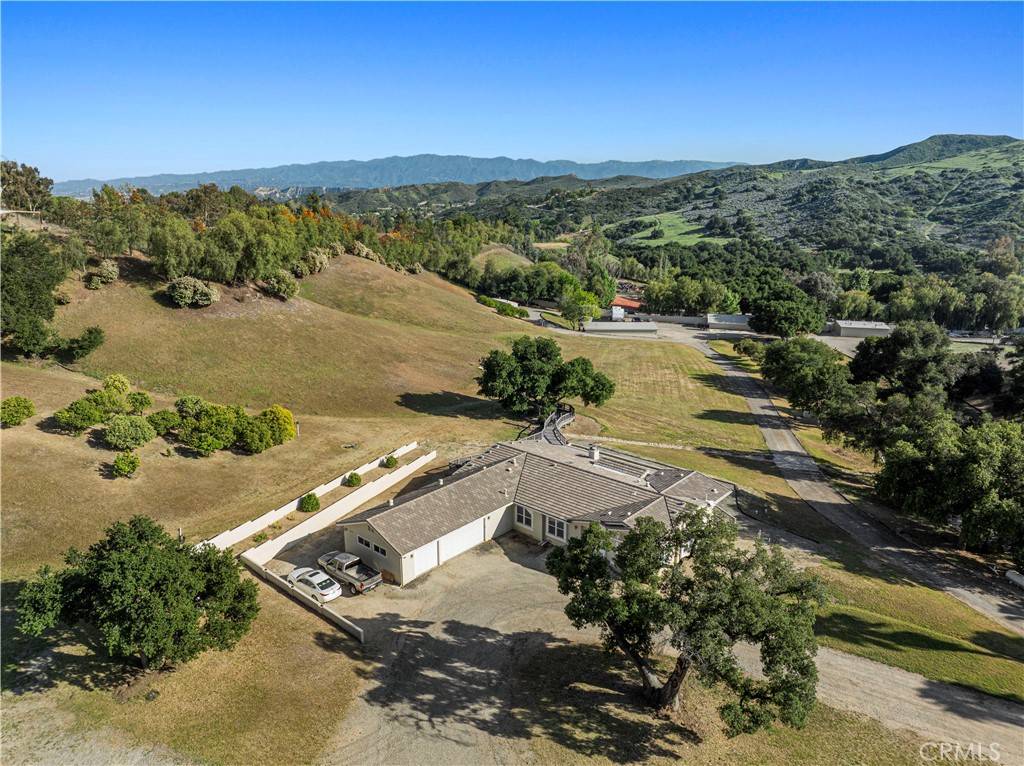 Castaic, CA 91384,30890 Burlwood DR