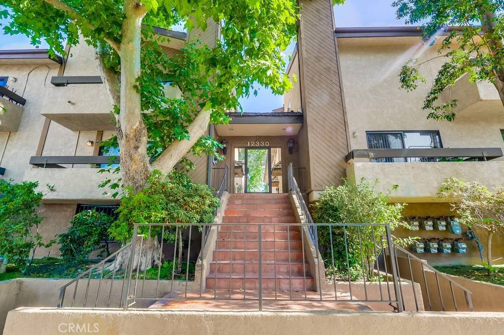 Valley Village, CA 91607,12330 Magnolia BLVD #108