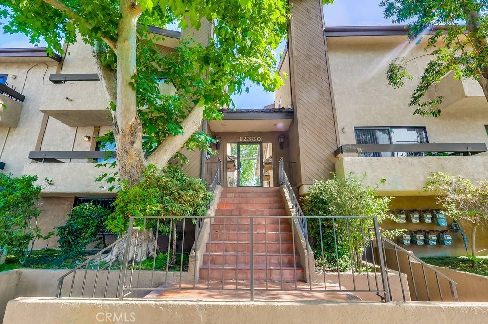 Valley Village, CA 91607,12330 Magnolia BLVD #108