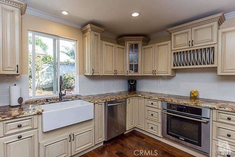 Thousand Oaks, CA 91360,3093 Rollings AVE