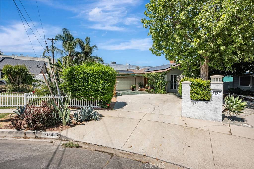 Van Nuys, CA 91405,7134 Stansbury AVE