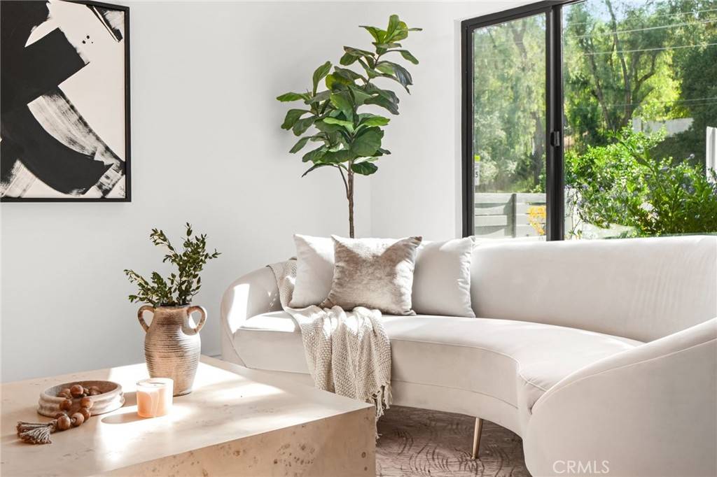 Calabasas, CA 91302,4016 Old Topanga Canyon RD