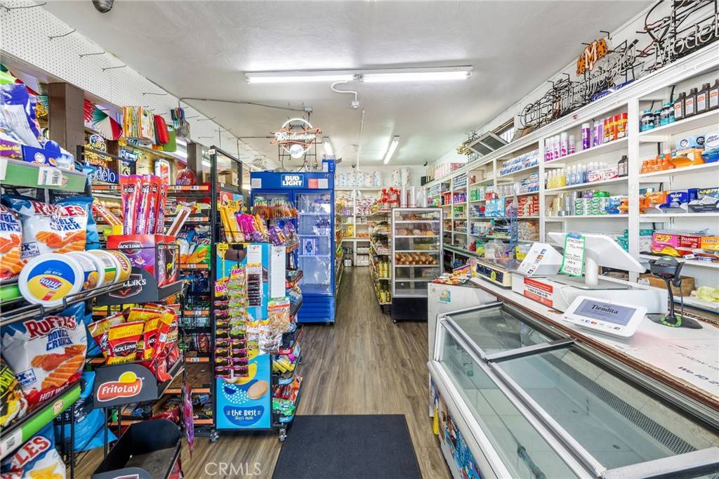 Los Angeles, CA 90023,601 S Record AVE