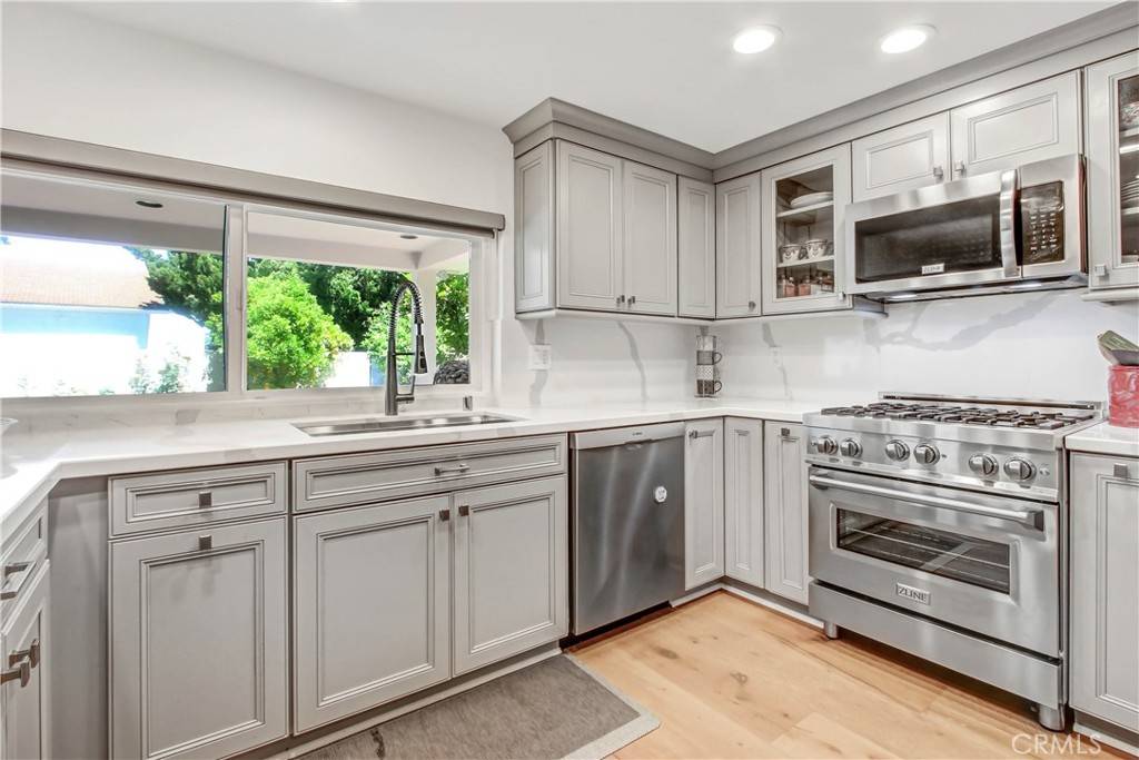 Westlake Village, CA 91361,31701 Kentfield CT