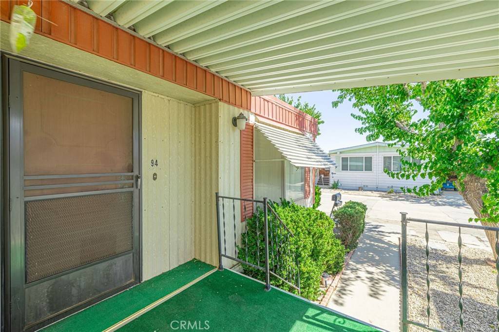 Lancaster, CA 93535,2550 E Avenue I #94