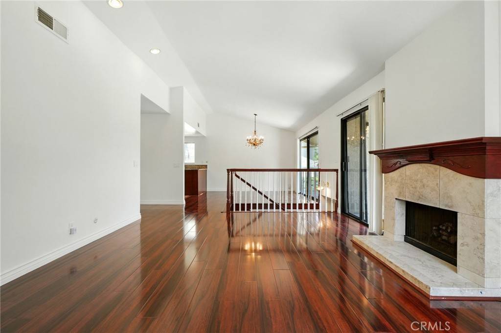 Oak Park, CA 91377,425 Vista Dorado LN