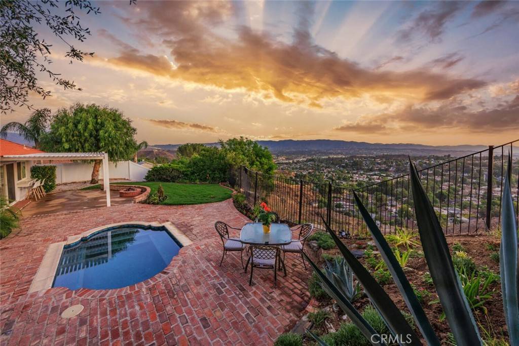 Saugus, CA 91350,27403 Garza DR