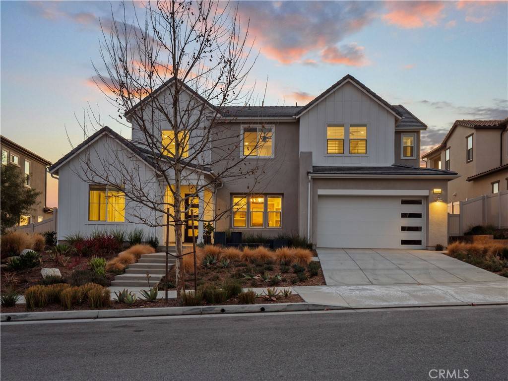 Saugus, CA 91350,28609 Windbreak