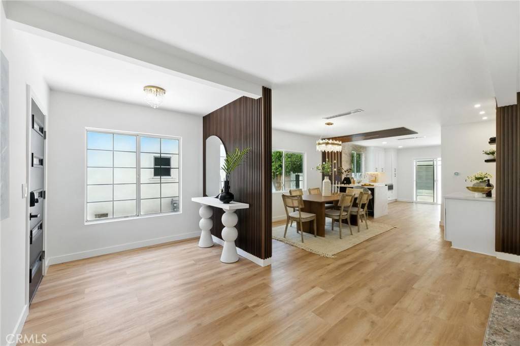Valley Glen, CA 91401,6119 Longridge AVE