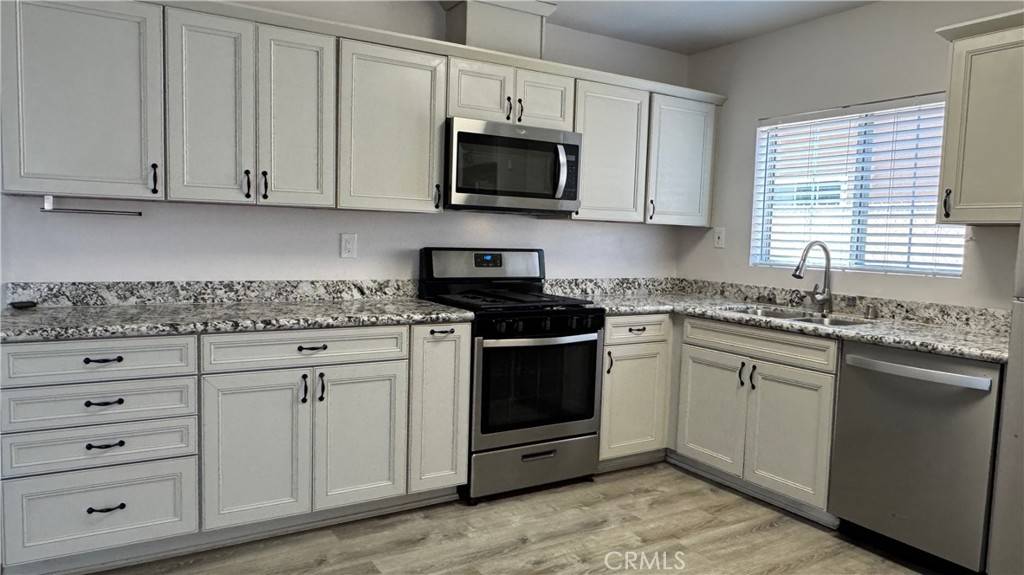 Granada Hills, CA 91344,10523 Hayvenhurst AVE