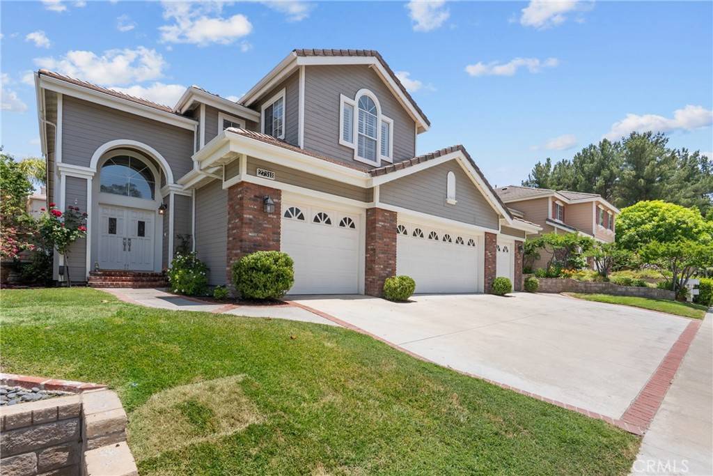 Valencia, CA 91354,27318 Chesterfield DR