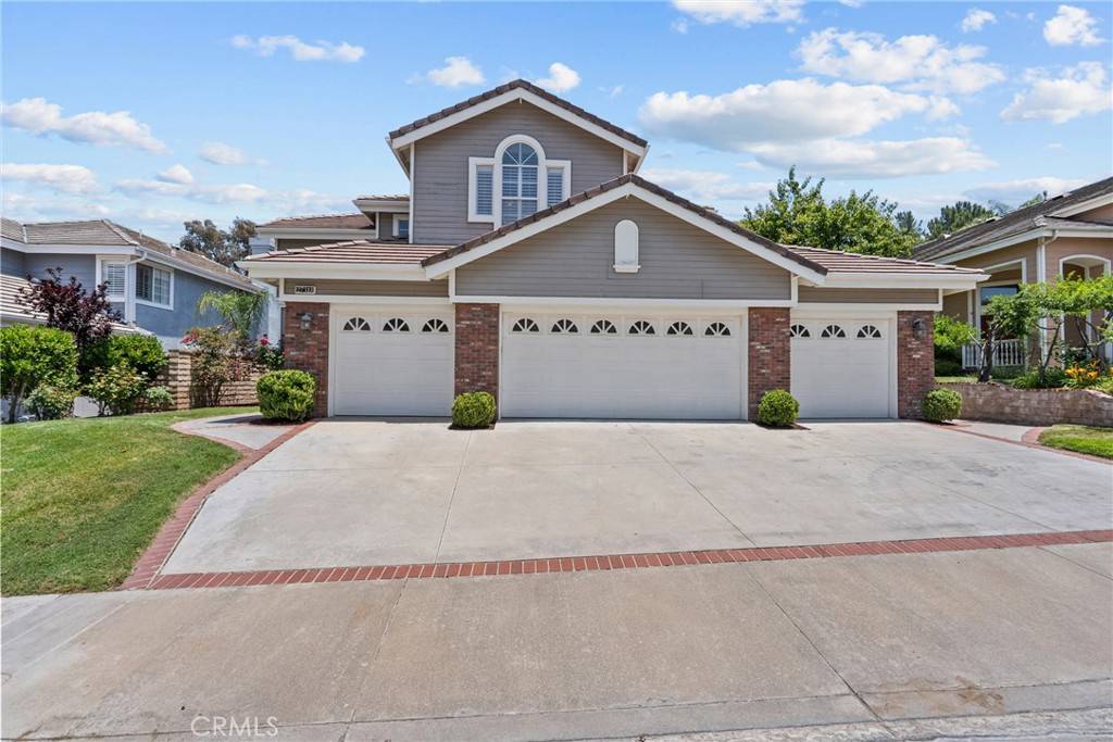 Valencia, CA 91354,27318 Chesterfield DR