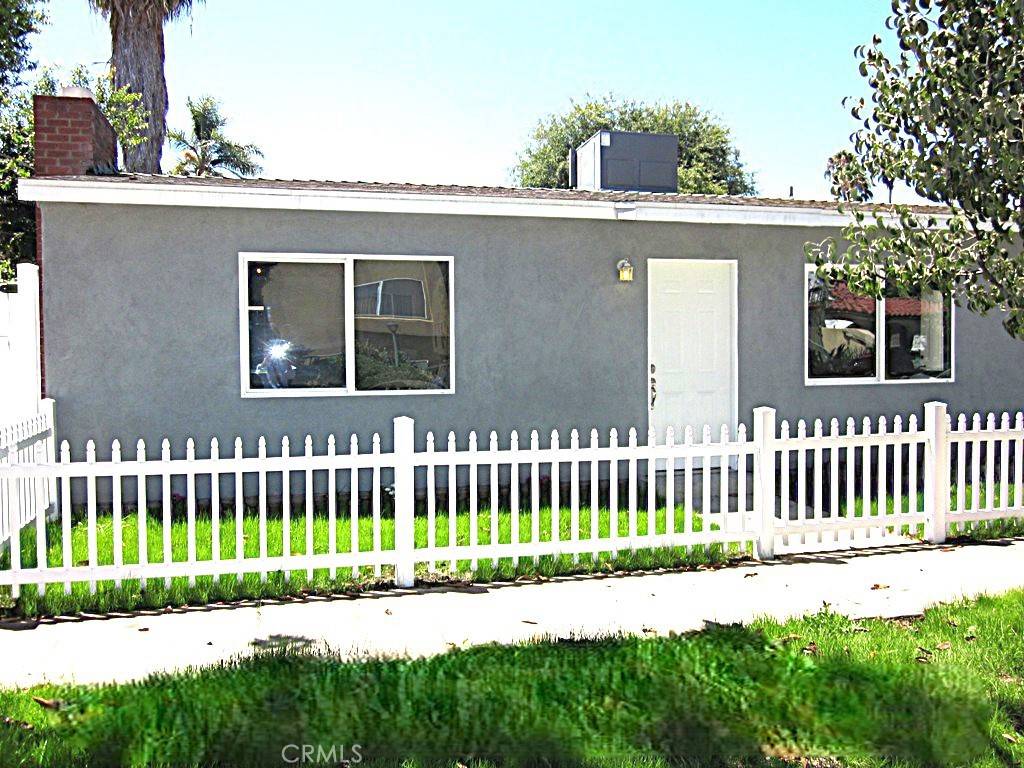 Sherman Oaks, CA 91401,5209 Sylmar AVE