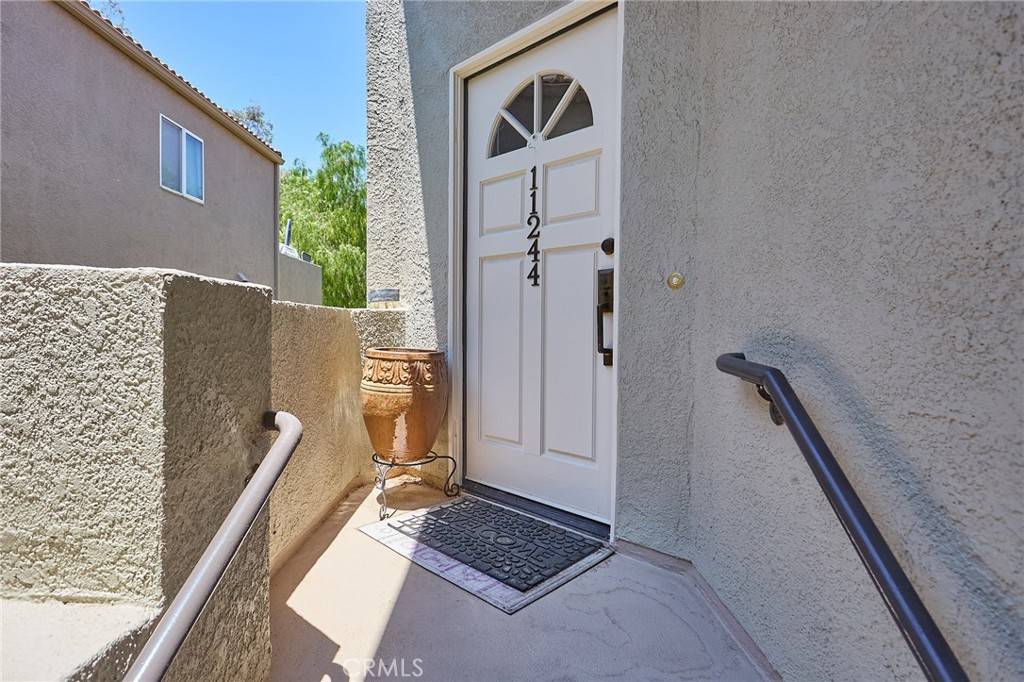 Chatsworth, CA 91311,11244 Sierra Pass PL
