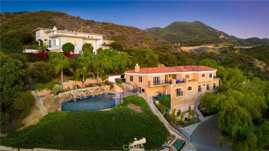Calabasas, CA 91302,24410 Mulholland