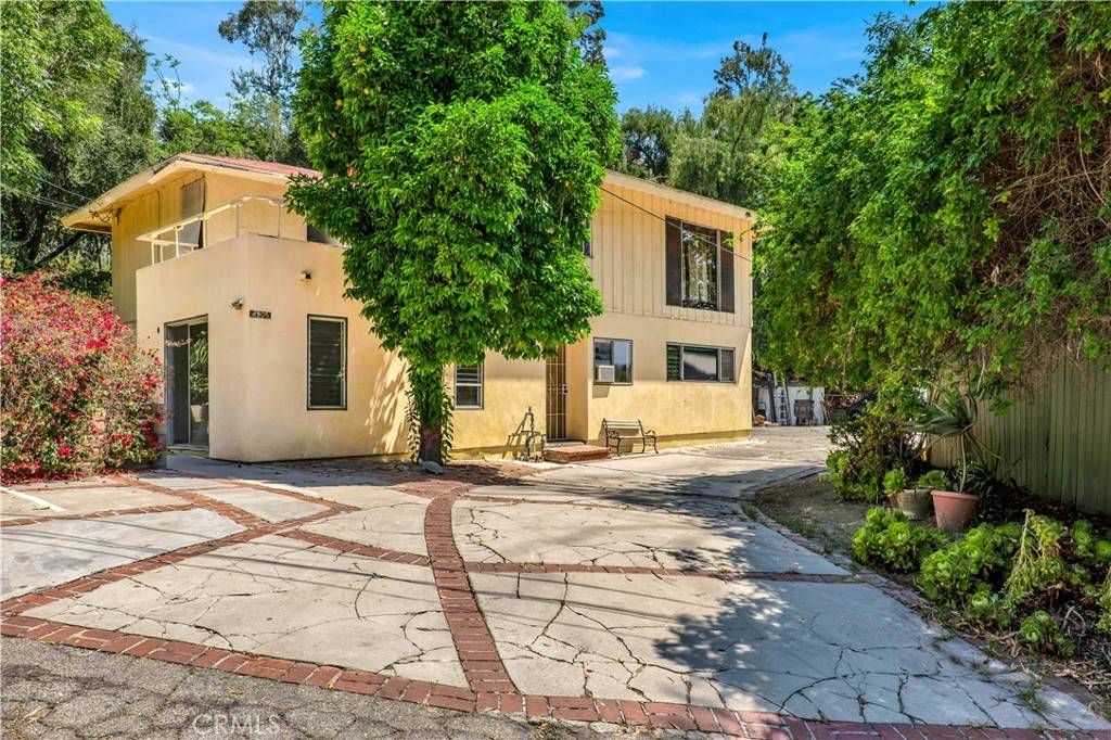 Tarzana, CA 91356,4905 Palo DR