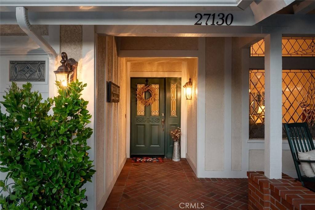 Valencia, CA 91354,27130 Highlands LN