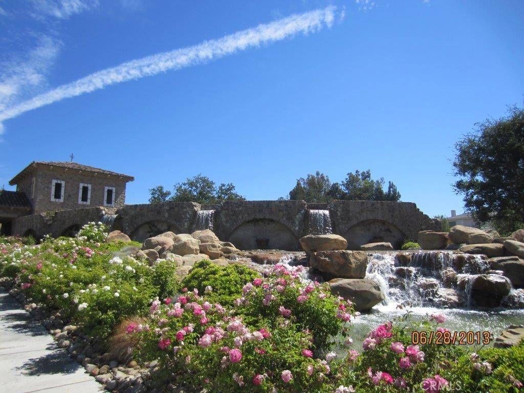 Simi Valley, CA 93065,1997 Seasons ST