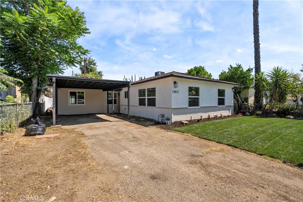 Pacoima, CA 91331,13612 Mercer ST