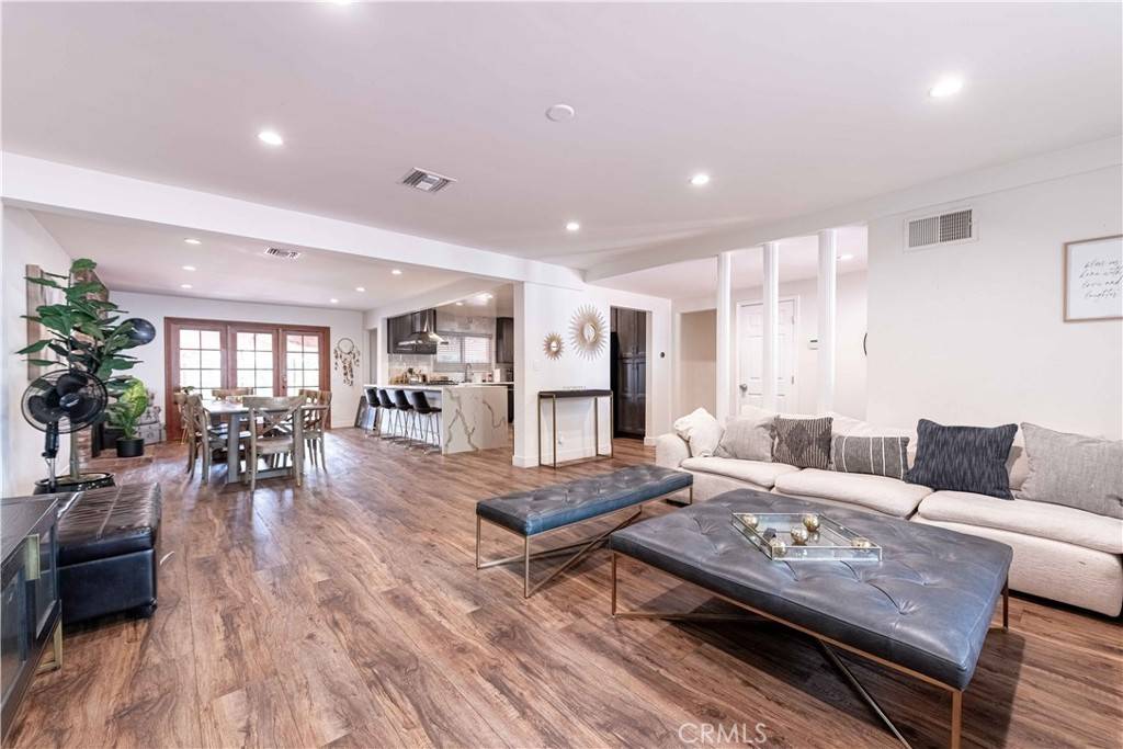 West Hills, CA 91304,22734 Baltar ST