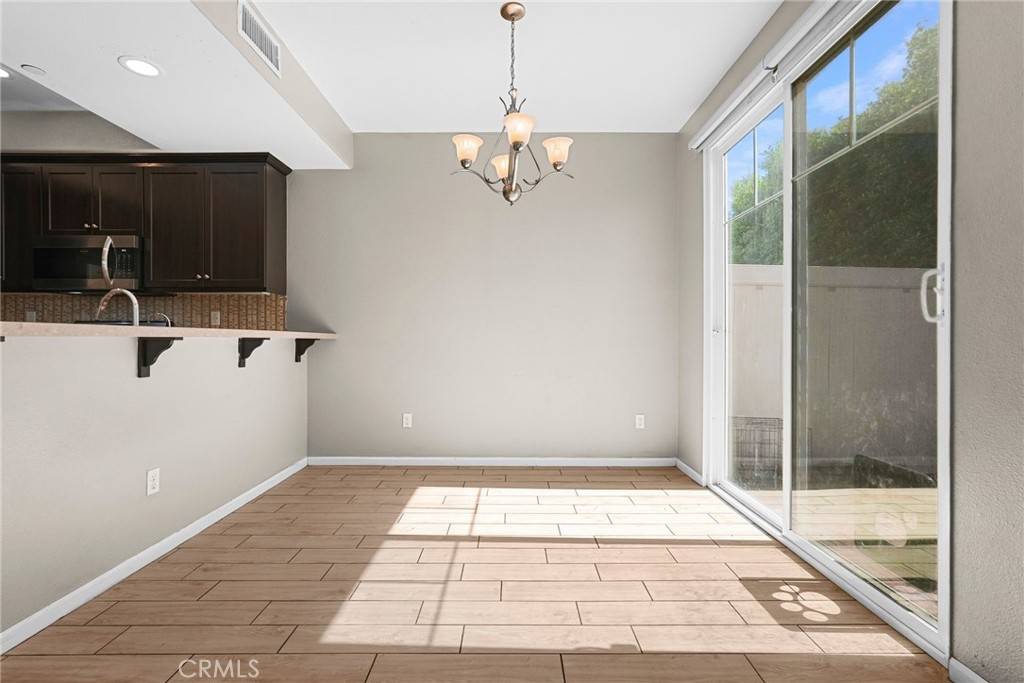 Van Nuys, CA 91405,7600 N Courage WAY