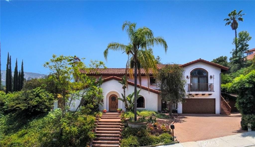 Tarzana, CA 91356,18690 Pasadero DR