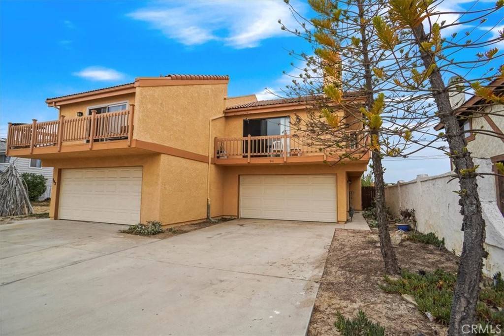 Oxnard, CA 93035,941 Dunes ST