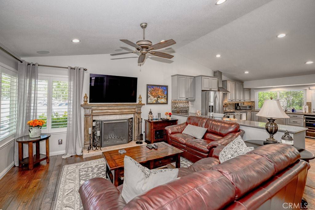 Castaic, CA 91384,27817 Wakefield RD