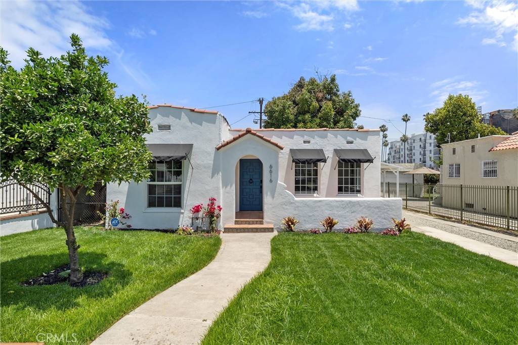Van Nuys, CA 91405,6616 Vesper AVE
