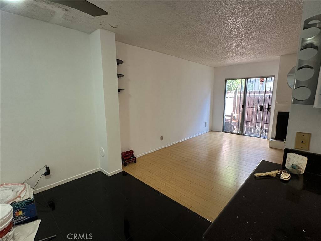 Panorama City, CA 91402,9336 Van Nuys BLVD #35