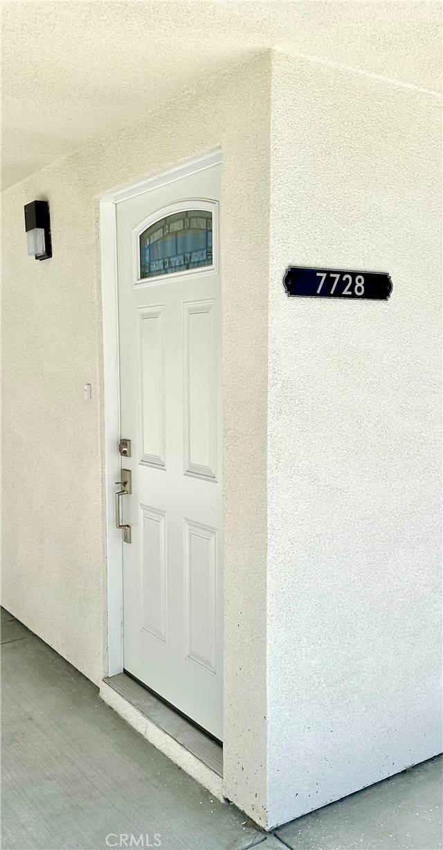 North Hollywood, CA 91605,7728 Laurel Canyon Blvd