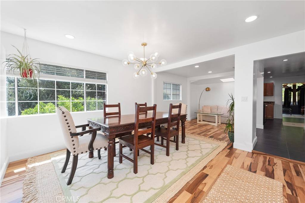 Chatsworth, CA 91311,23329 RAYMOND ST